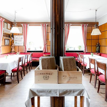 Gasthof - Hotel Kopf Riegel am Kaiserstuhl Esterno foto