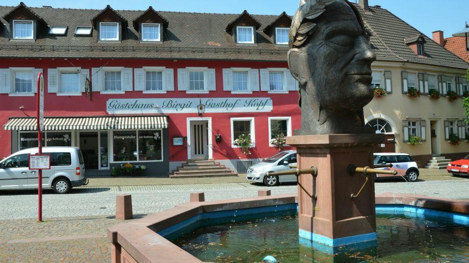 Gasthof - Hotel Kopf Riegel am Kaiserstuhl Esterno foto